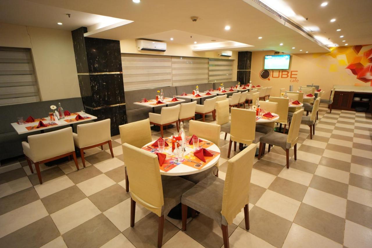 The Altruist Business Hotel Hitech Haydarabad Dış mekan fotoğraf